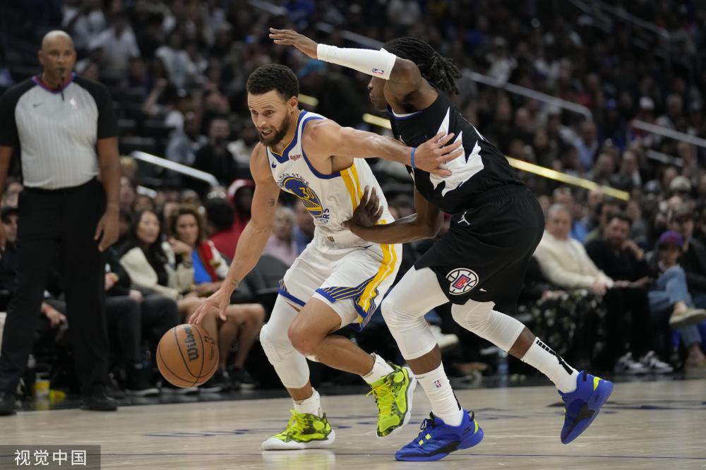 的中場球員 的中場球員