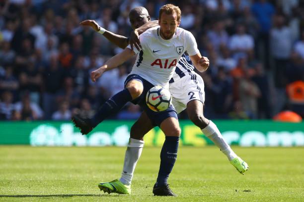 靠的队员在 靠的队员在